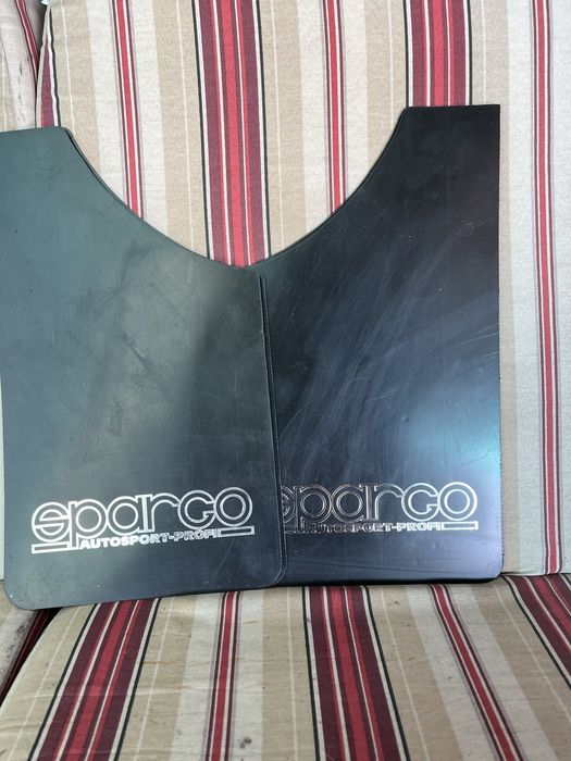 Продам брызговики универсальные