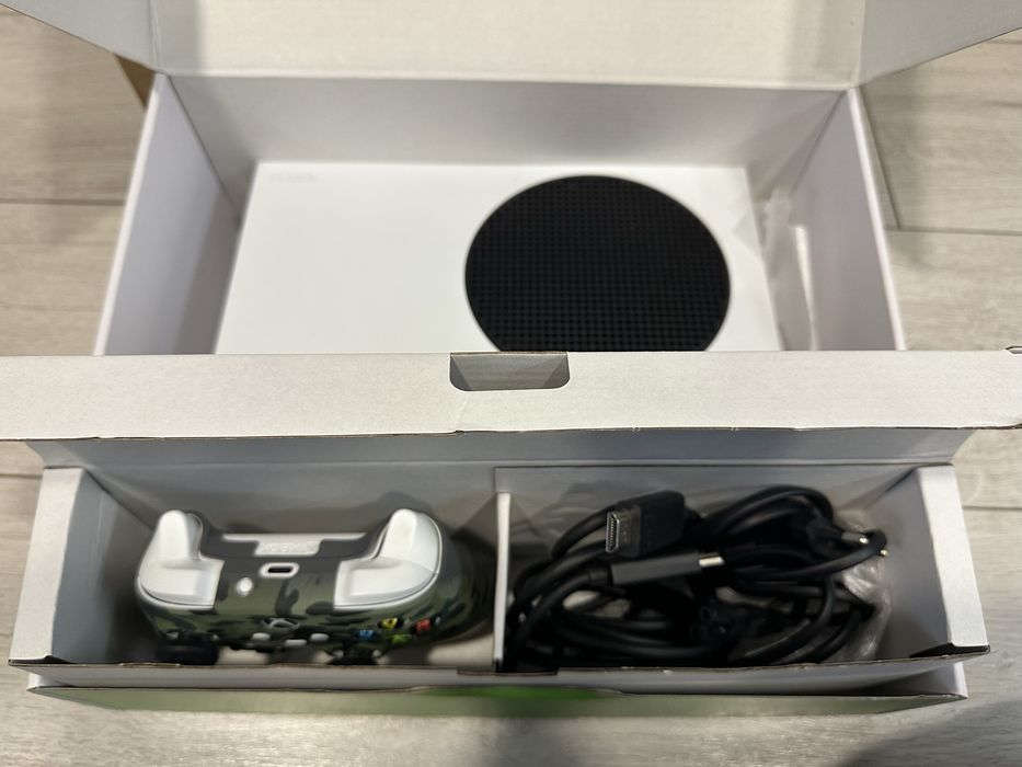 Конзола XBOX series S 512 GB