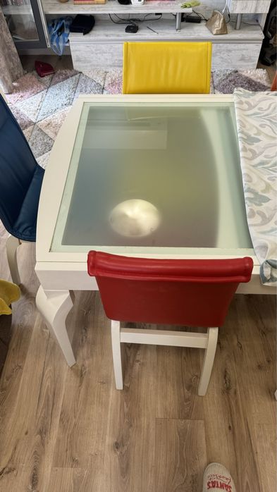 Маса трапезна+6 стола