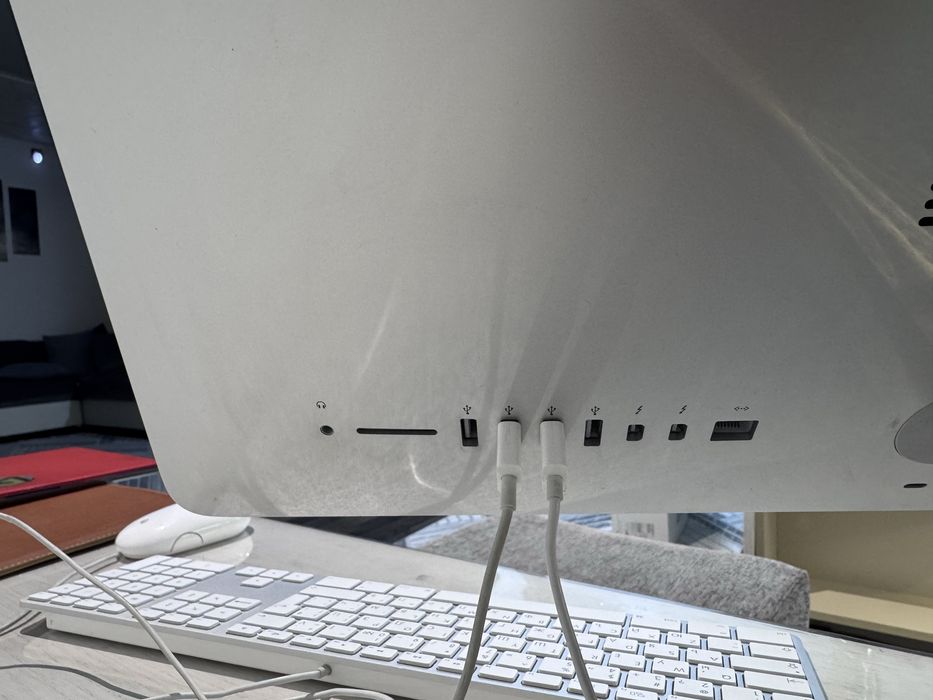 Apple iMac 21.5” (Late 2015) – Отлично състояние