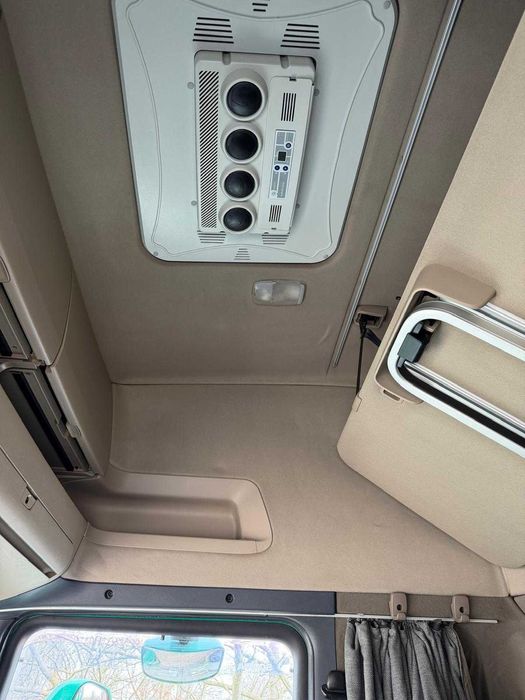 SCANIA R450 + Semiremorca SCHMITZ