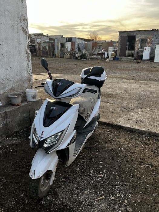 Продам скутер на ходу