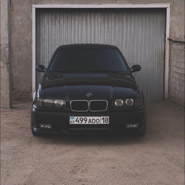 Продам BMW E36 бмв 320