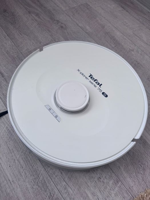 Продам робот пылесос