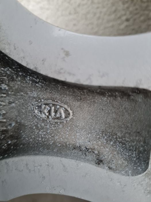 Оригинални джанти за КИА ХЮНДАЙ KIA HYUNDAI R15 4x100 ET46 5.5J