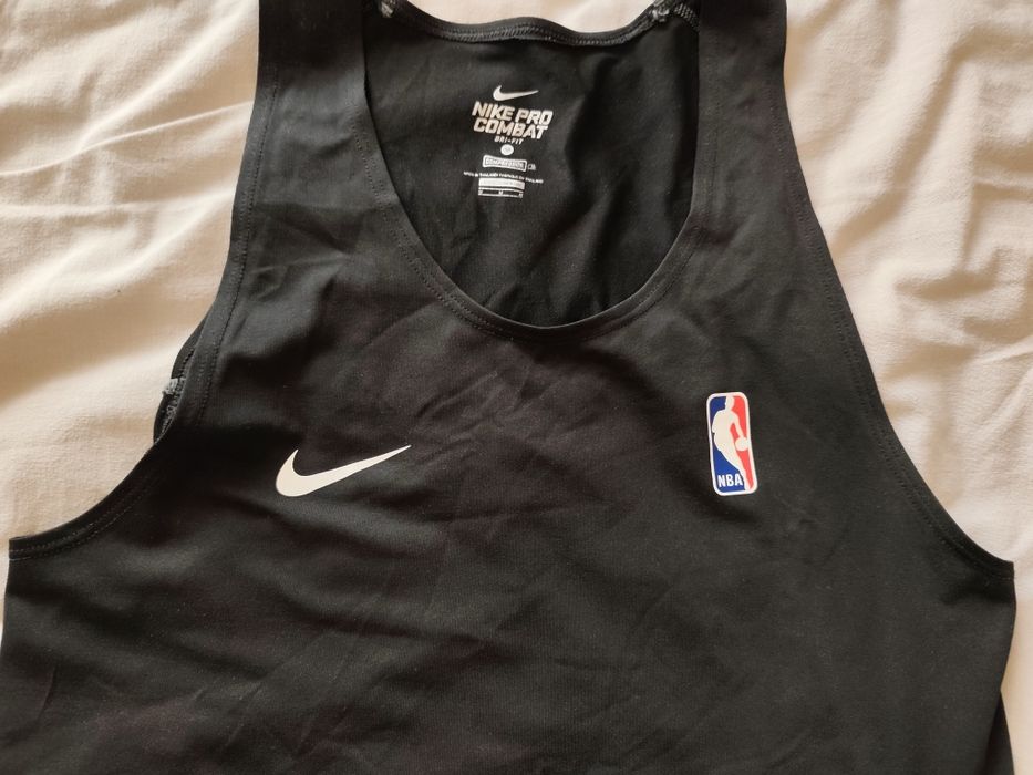 Maieu compresie și tricou baschet