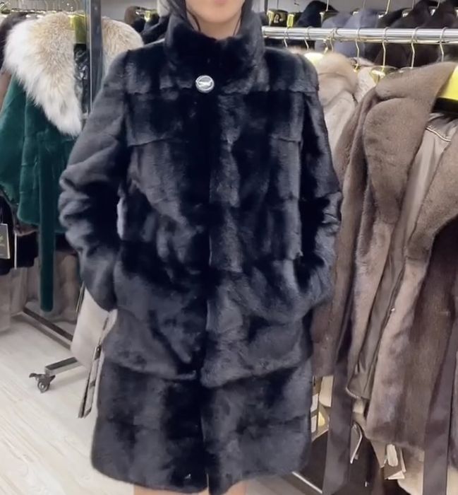 Продам шубу норковая