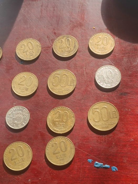 Lot 23 monede vechi românești 120de lei vând doar la pachet!