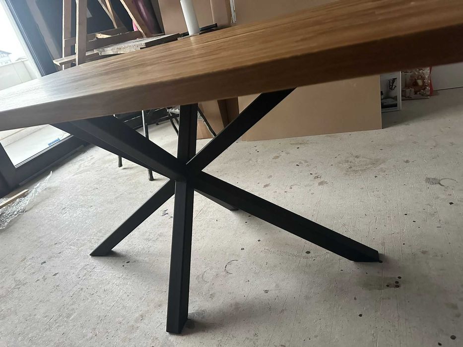 Masa lemn masiv stejar, picior metal tip spider, extensibila 6/10 pers