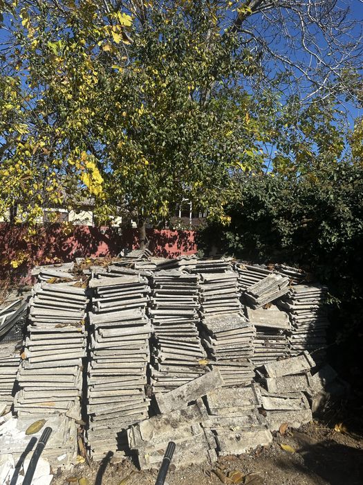 Tigla de beton din demolari