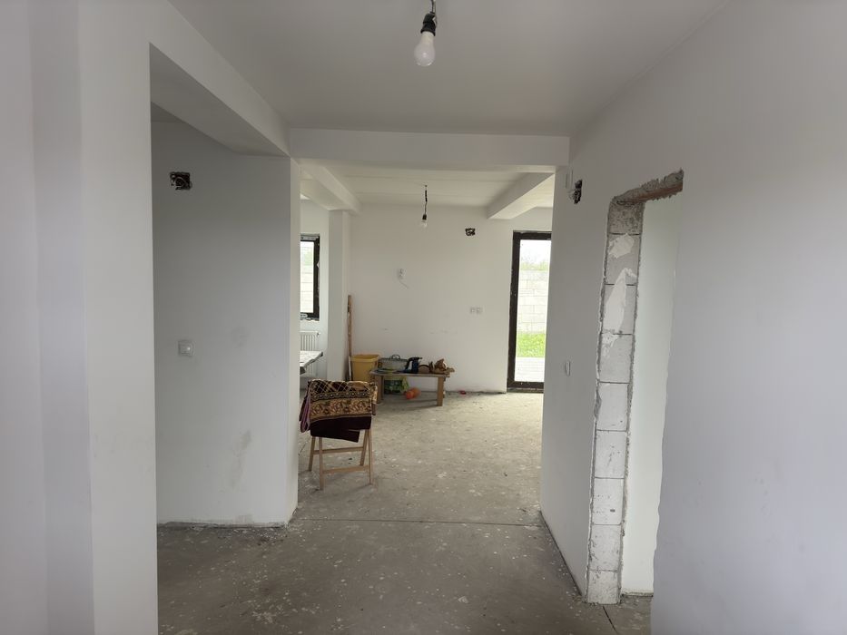 Casa de vanzare P+M km5