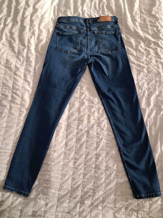 Blugi Zara dama marimea 38