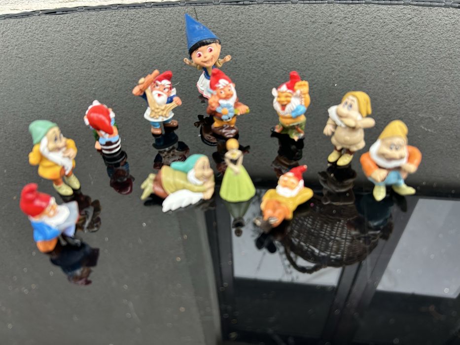 Figurine jucarie - papusi, printi, printese , vrajitoare