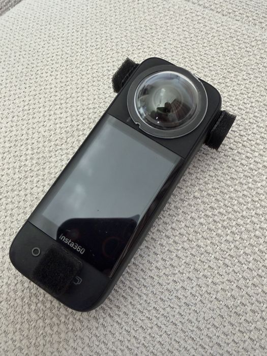 Камера Insta360 x3