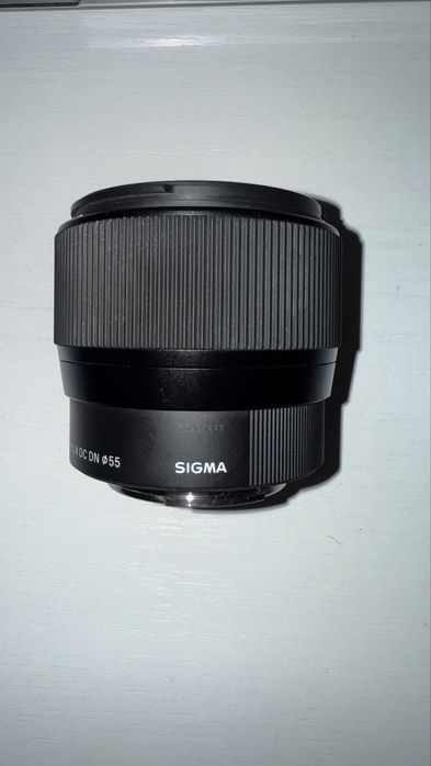 Объектив Sigma 56mm f1/4