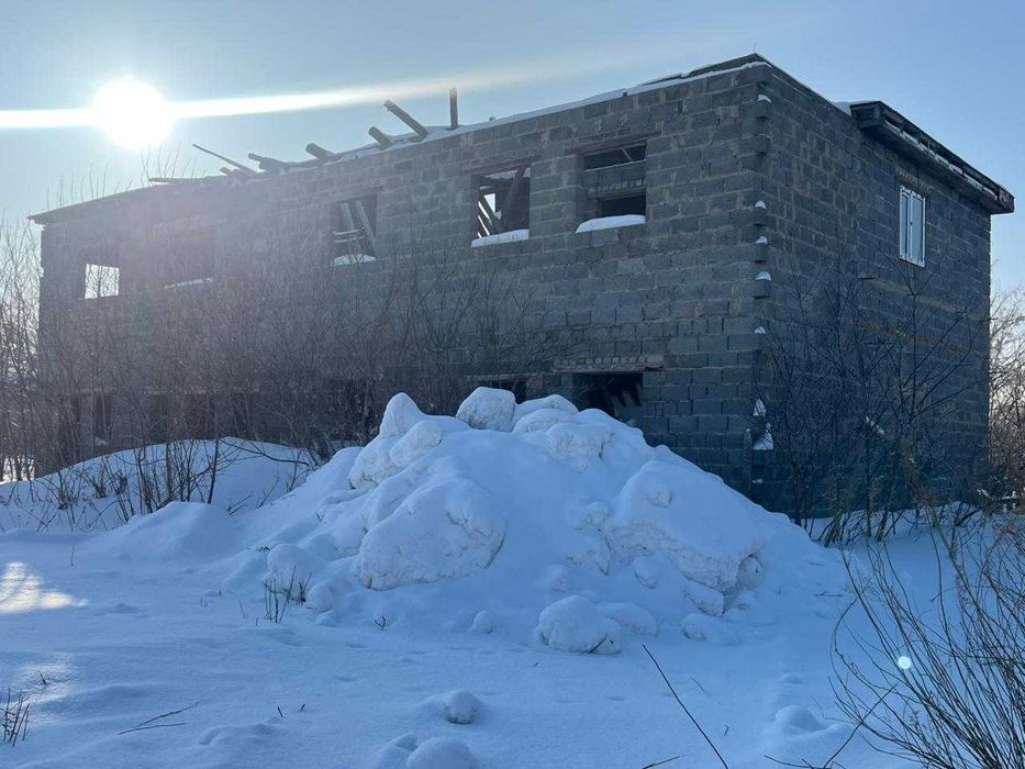 недостроенное здание для бизнеса