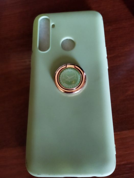 Чехлы для телефонов разные дешево