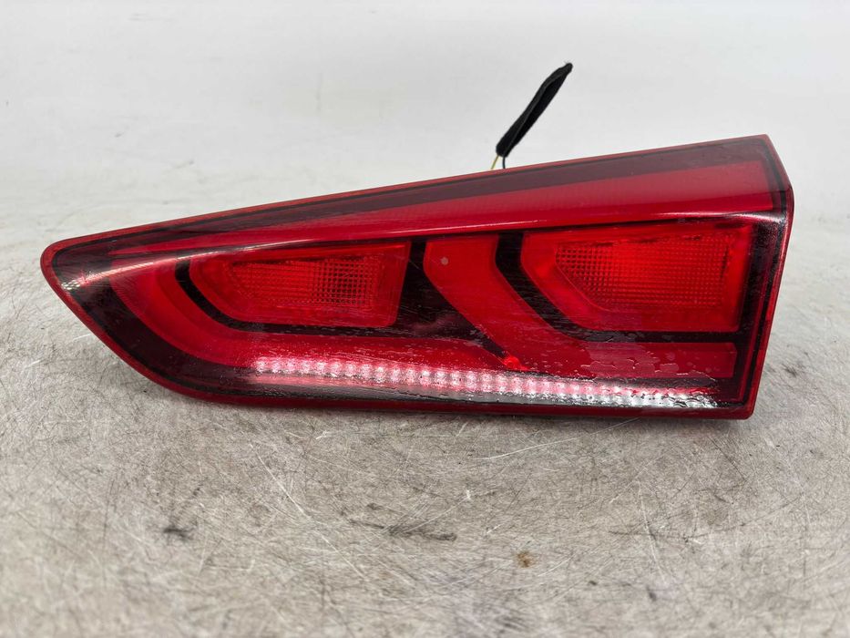 Stop stanga/dreapta de pe haion Hyundai I20 an 2016