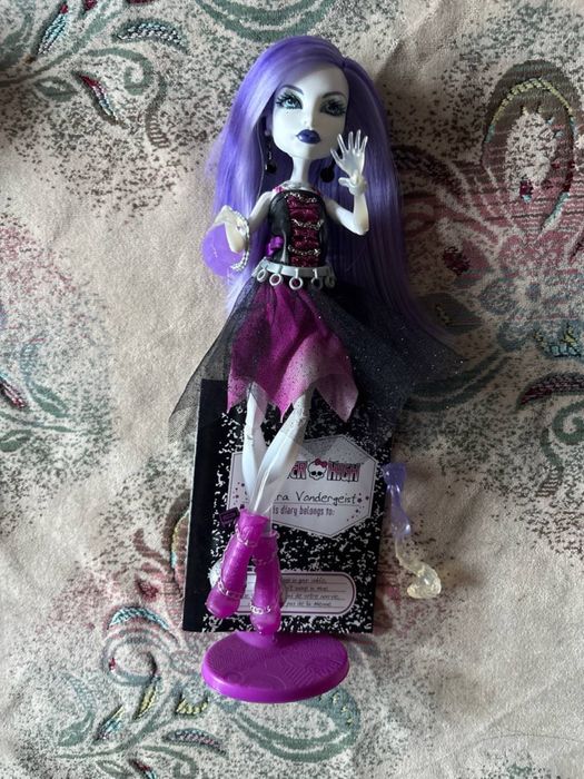 Продам монстер хай срочно