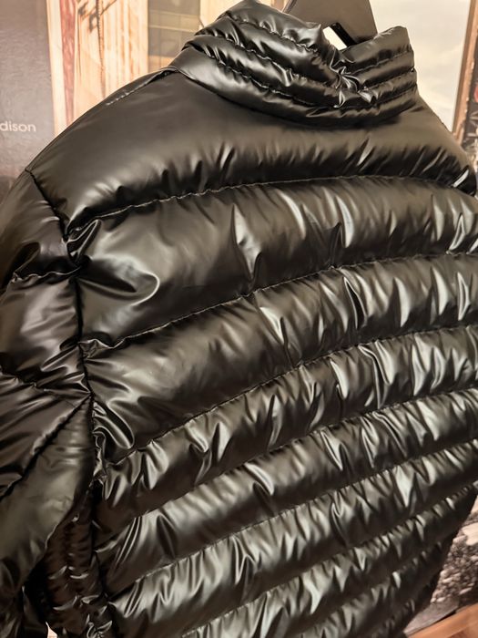 BOSS яке — черно, размери S–XXL, ново