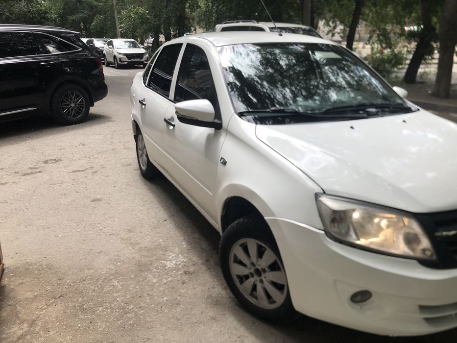 Продам LADA Granta 2013 года