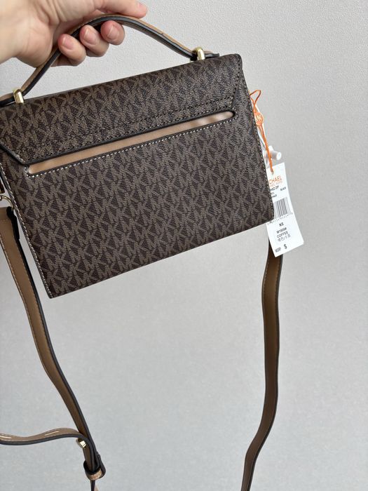 Сумка новая в коробке размер 22*17