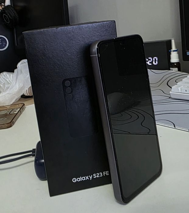 ПРОДАМ SAMSUNG s 23fe 8/256