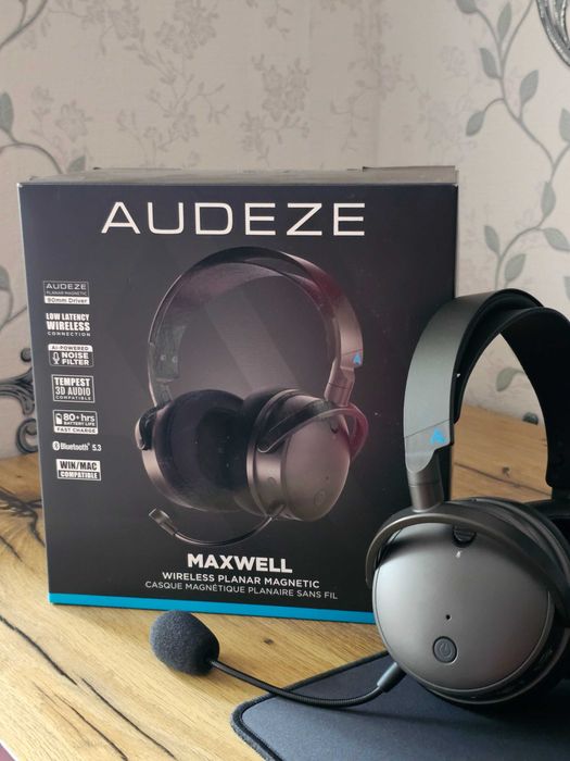 Игровые аудиофильские наушники Audeze Maxwell