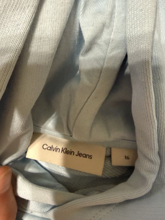 Calvin Klein суитчър