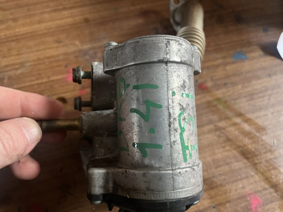 egr golf 5 1,4 fsi cod motor bkg cod 03c131503b