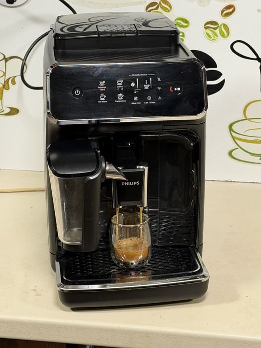 Кафемашина кафе автомат Philips EP2231 с гаранция