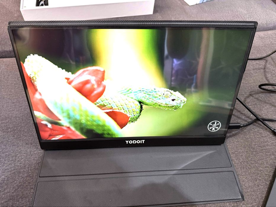 Monitor portabil 15.6 inch Bucuresti Sectorul 4 • OLX.ro