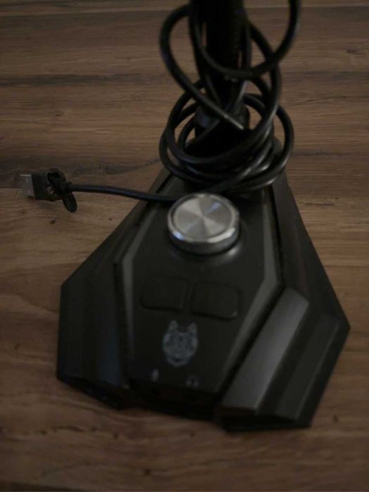 Microfon USB de birou cu efecte și control volum