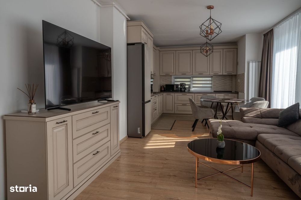 Penthouse 3 camere de închiriat | Tractorul, Brașov