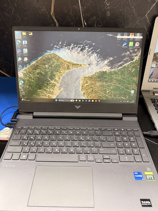 Продам ноутбук HP VICTUS