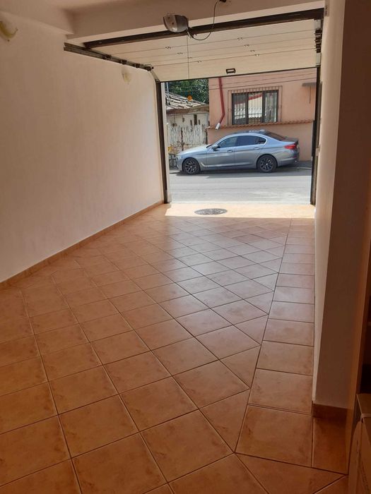 CENTRALA PROPRIE | Garsoniera + Garaj ideal masina electrica