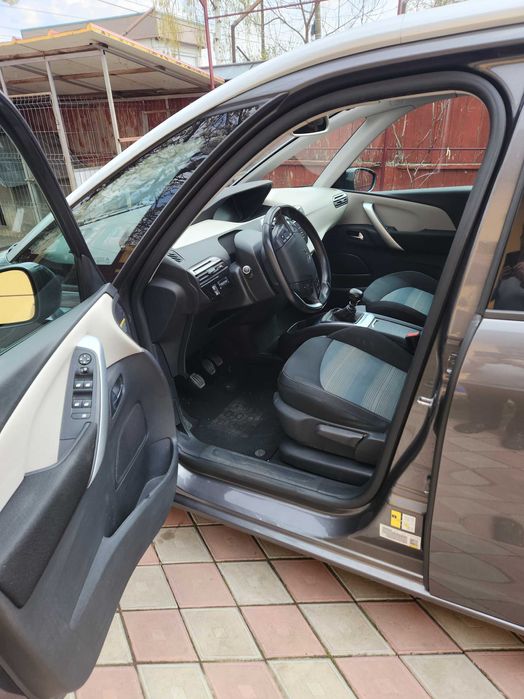 Citroen C4 Grande Spacetourer 2019