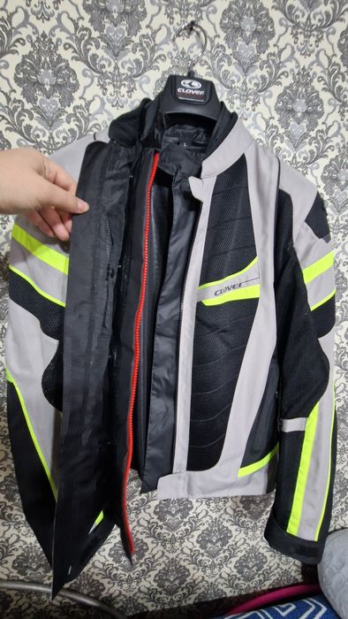 Продам МотоКуртку