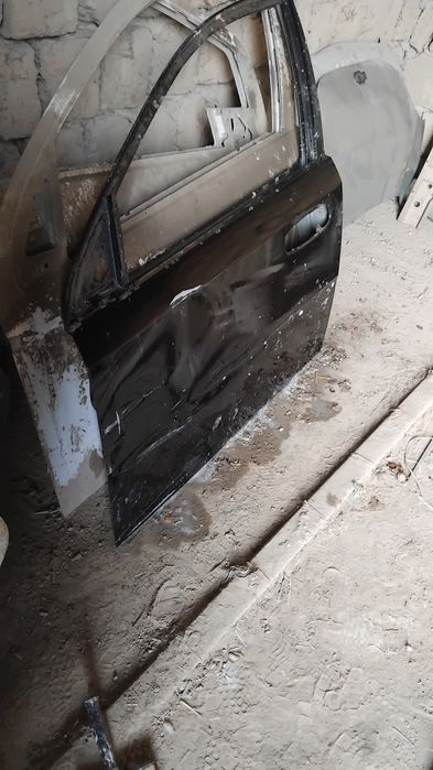 Автомобил деталари