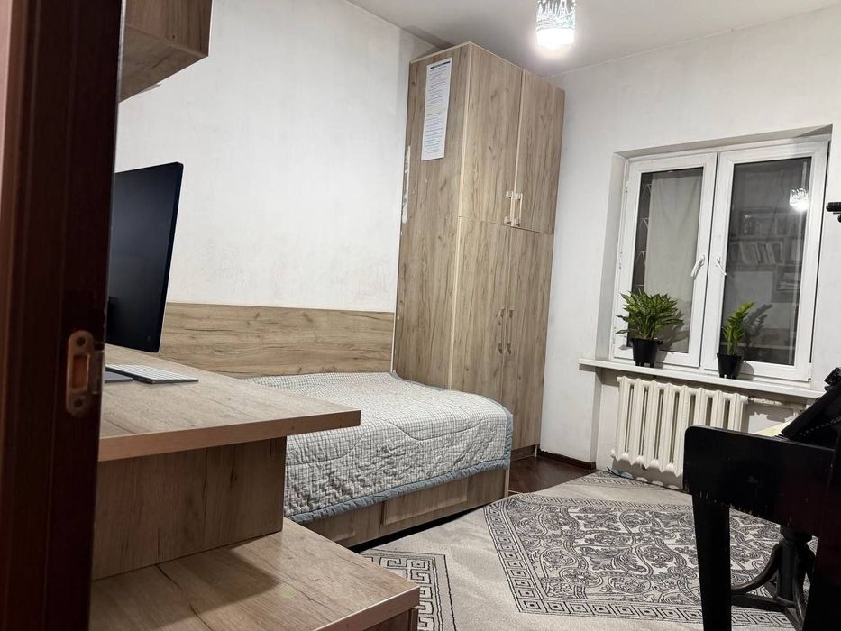 Продается квартира Юнусабад 10кв 4/1/9