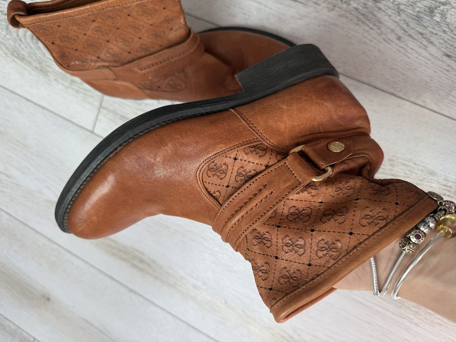 Ghete GUESS 37 piele