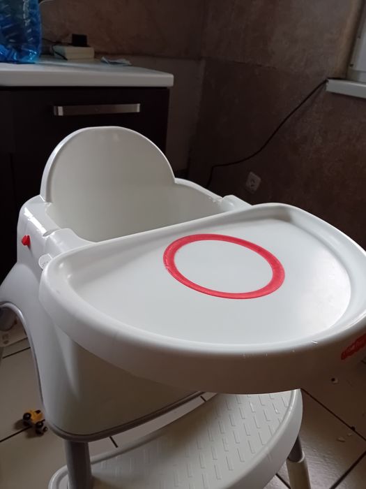 Столче за хранене (fisher price)