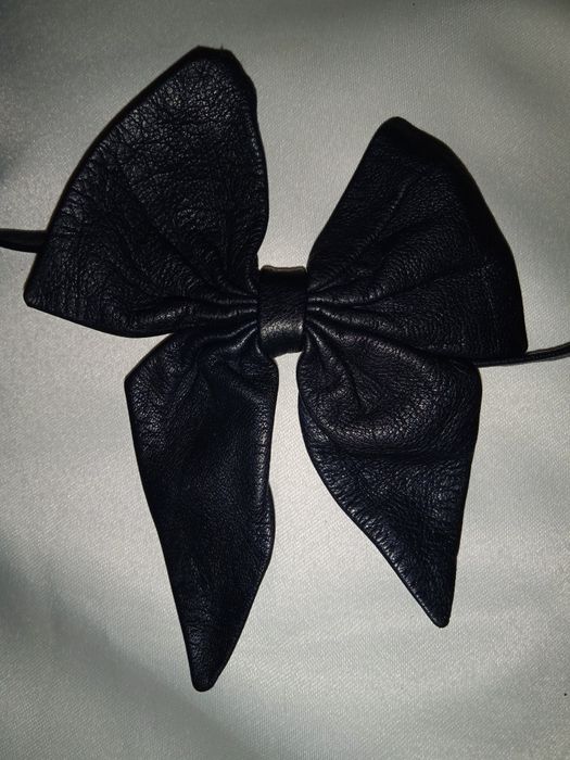 Кожаная итальянская бабочка