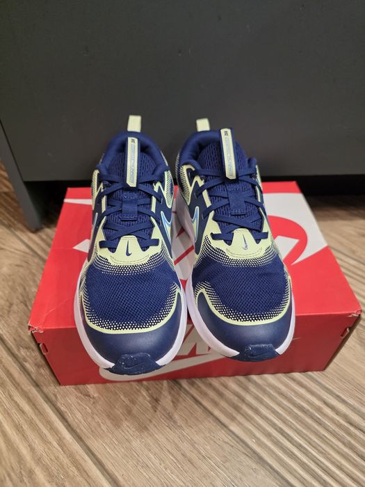 Дамски маратонки NIKE