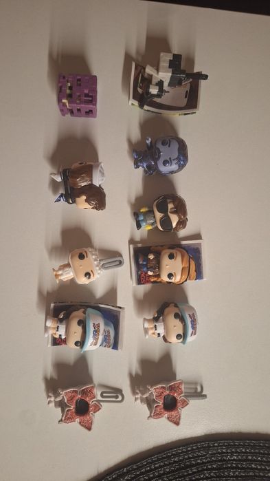 Продавам funko pop kinder joy stranger things