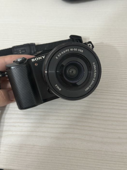 Фотоаппарат Sony Alpha 5000