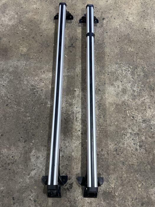 Universal bagaj sotiladi yangi bir marta ishlatdim.