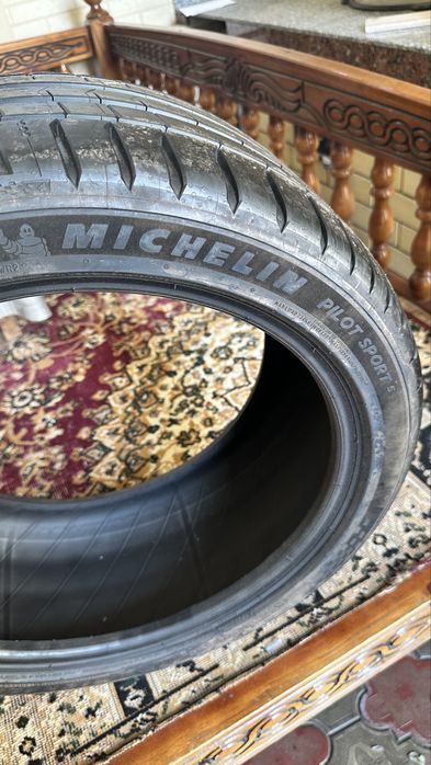 Michelin PILOT SPORT 5 245/40ZR18 (97Y) XL TL