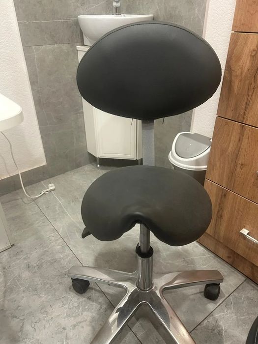 Стул-седло со спинкой . Стул мастер"Хит"