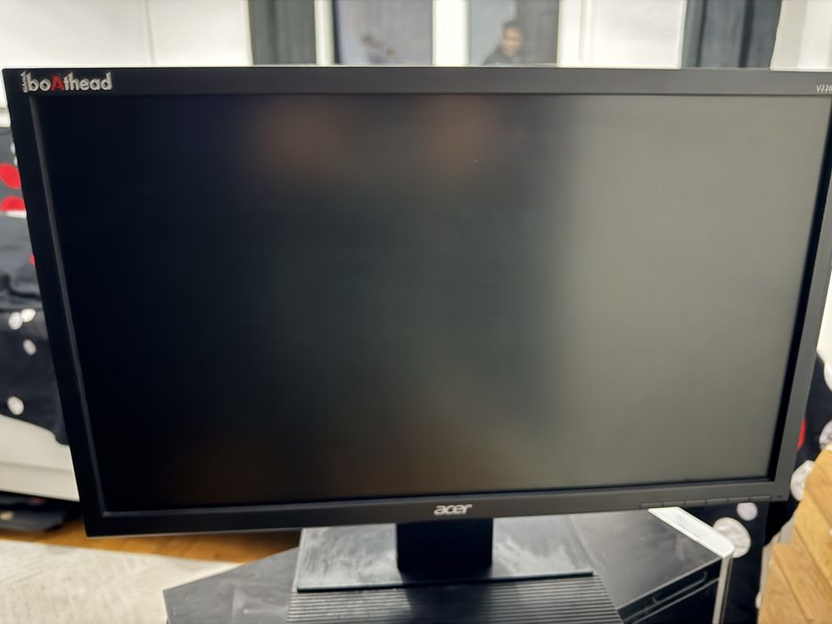 COMBO- Calculator & Monitor